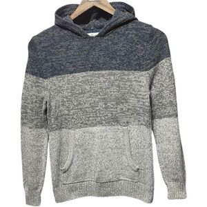 gray dark blue horizontal color blocked striped knit sweater sweatshirt hoodie